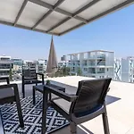 Jay's Penthouse 2-br W/ Terrace In * Larnaca