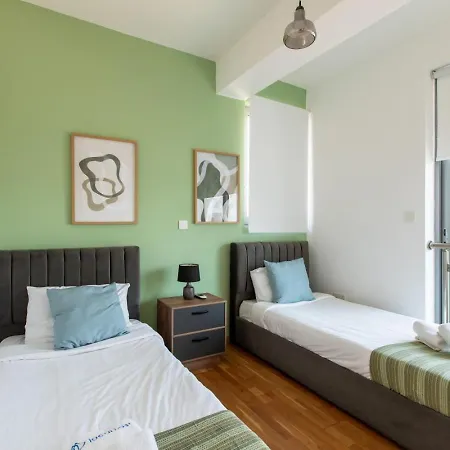 Jay's Penthouse 2-br & Rooftop Terrace In Lejlighed