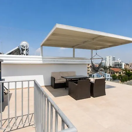 Jay's Penthouse 2-br & Rooftop Terrace In * Larnaca
