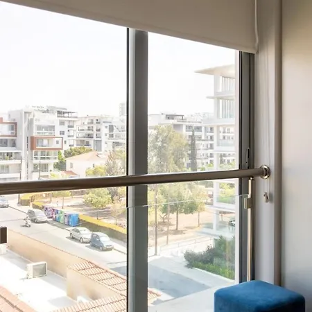 Jay's Penthouse 2-br & Rooftop Terrace In