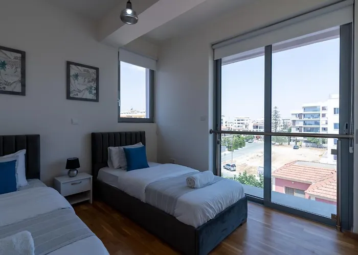 Jay's Penthouse 2-br W/ Terrace In Apartment *