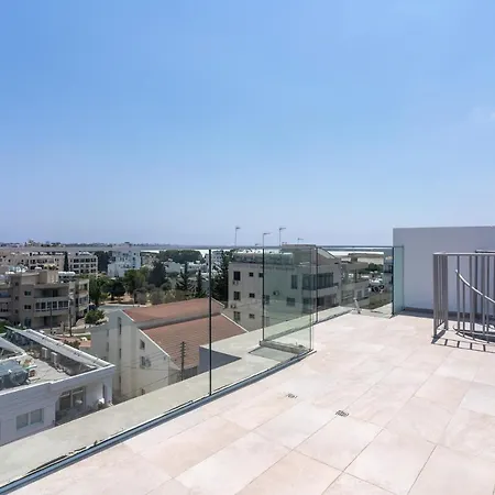 Appartamento Jay's Penthouse 2-br W/ Terrace In Larnaca